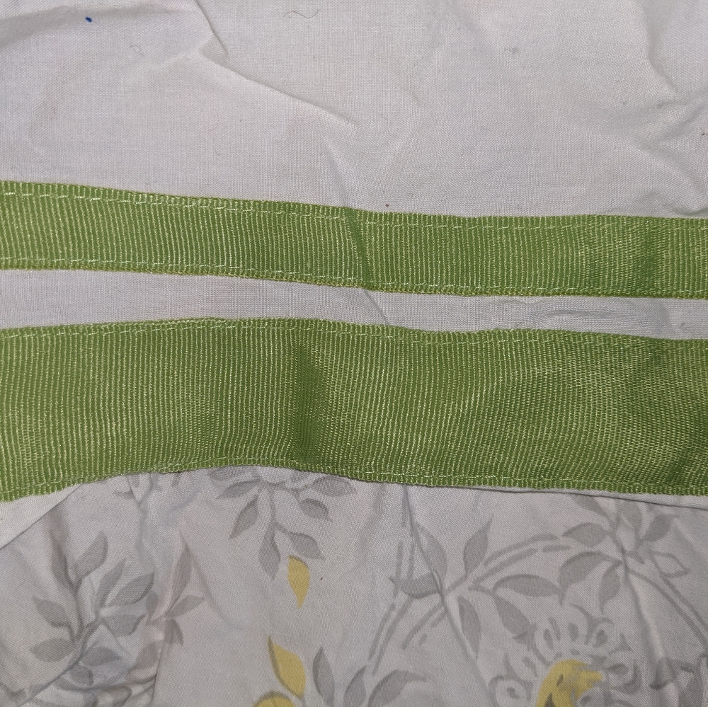 Pottery barn kids crib bedding
